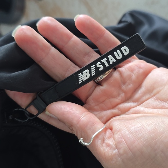 STAUD X New Balance Felix Shoulder Bag - Picture 11 of 12